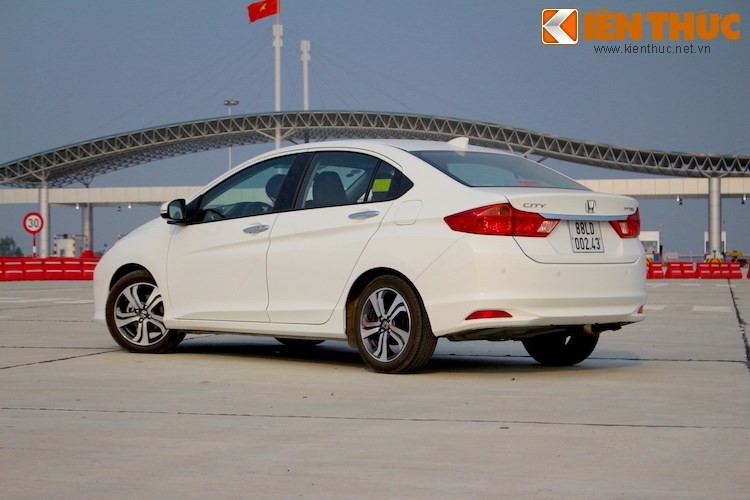 Honda City 2016 giam gia hon 20 trieu dong tai Viet Nam-Hinh-5